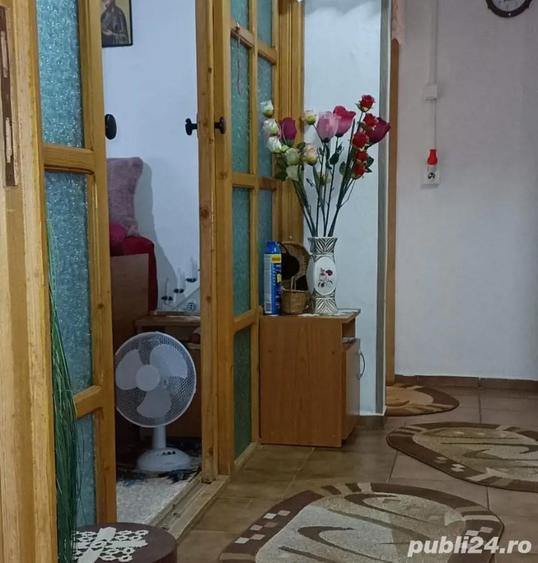 Apartament de vanzare - 4