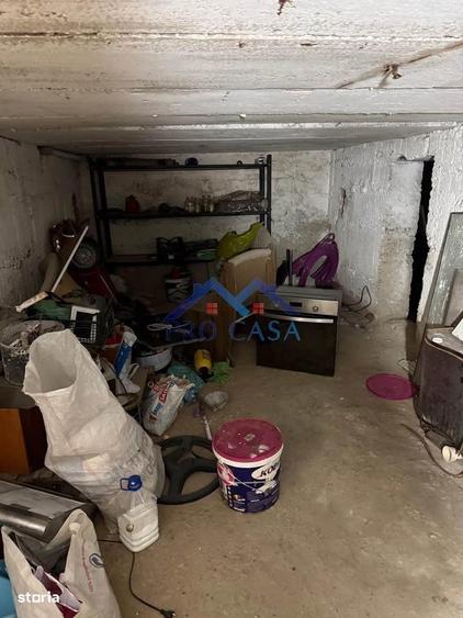 Apartament 3 camere decomandat in Cetate - 1