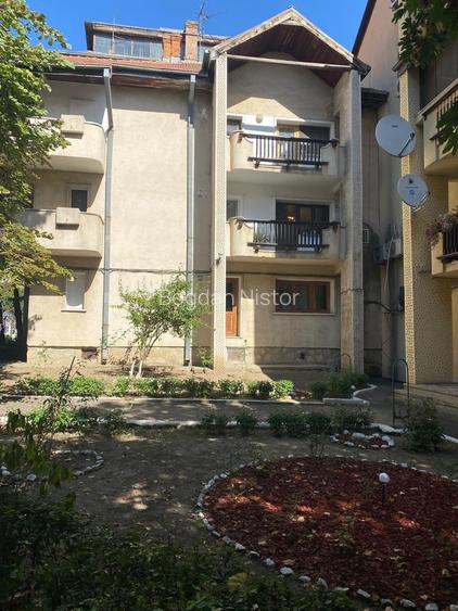 Apartament 3 camere 86 mp Centru Tg Cucu bloc tip vila Apartament 3 camere 86 mp Centru Tg Cucu bloc tip vila