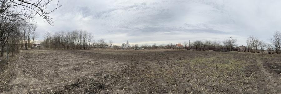 Teren de  1979 mp, intravilan, in vatra satului - 2