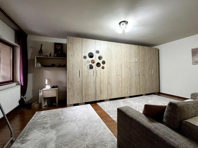 Casa spațioasă și primitoare cu garaj dublu, în Braytim – Soarelui - 26