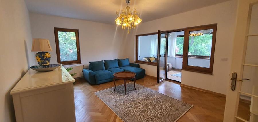 Apartament de inchiriat 4 camere decomandate zona Copou-Parcul Copou - 4