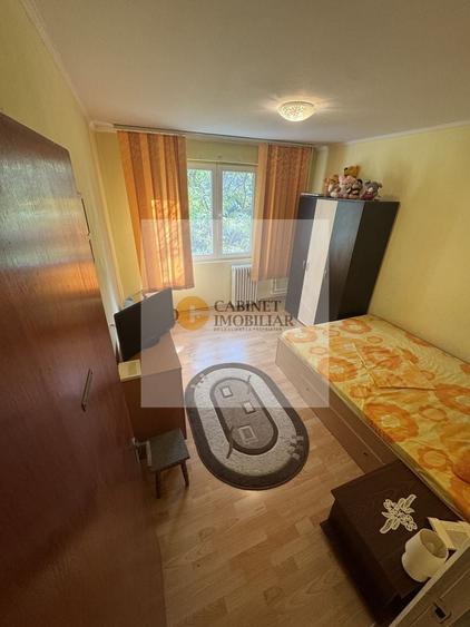3 Camere Decomandat | 2 Bai | Etaj 4/8 | 75mp totali - 9