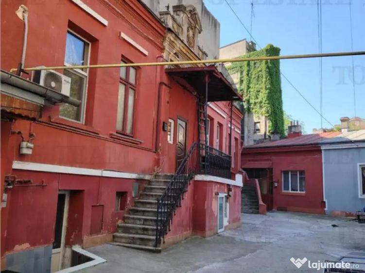 Apartament in vila de in zona Mosilor - Armeneasca - 1