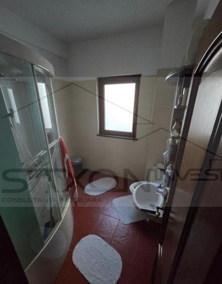 Casa - Vila  Damaroaia 9 camere 300mp - 16