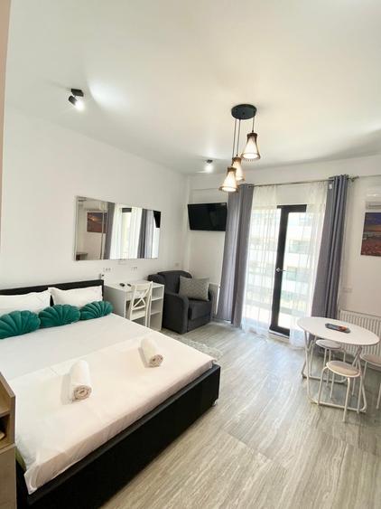 Garsoniera spatioasa -vedere  mare - 30 m de plaja  -str.B2 Nautic Mamaia Nord - 14