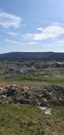 Herneacova-Loc de casa-vedere la lac- 980 mp/1074mp - 1