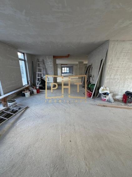 Spatiu Comercial de inchiriat, 348 mp, 200 mp terasa zona Subcetate! - 7