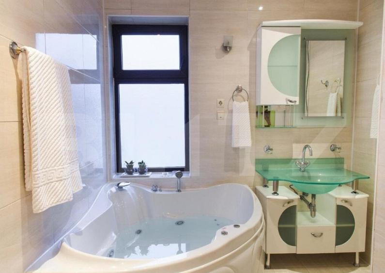 Casa / Vila, 240 mp, zona Cristian Brasov - 4