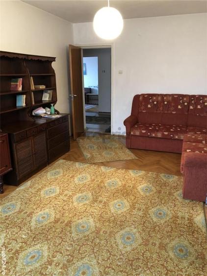 Apartament de inchiriat – 3 camere | 2 bai | Bisericii Romane - 2