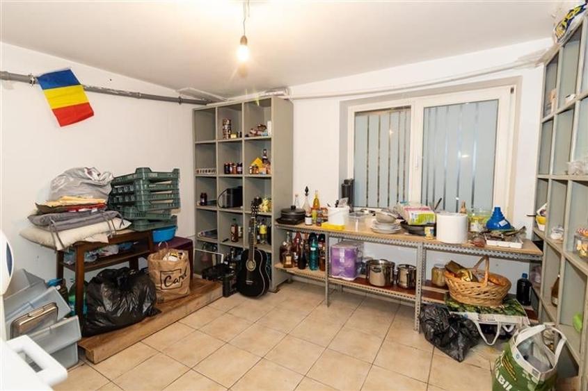 Resedinta cu atmosfera familiara,peisaj imersiv,amplasare premium,Zarnesti,Braso - 22