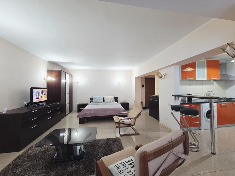 Apartament cu 1 camera 50 mp Faleza priveliste deosebita ! - 1