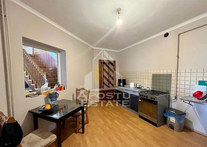 Vila individuala cu 5 camere zona Ronat - 2