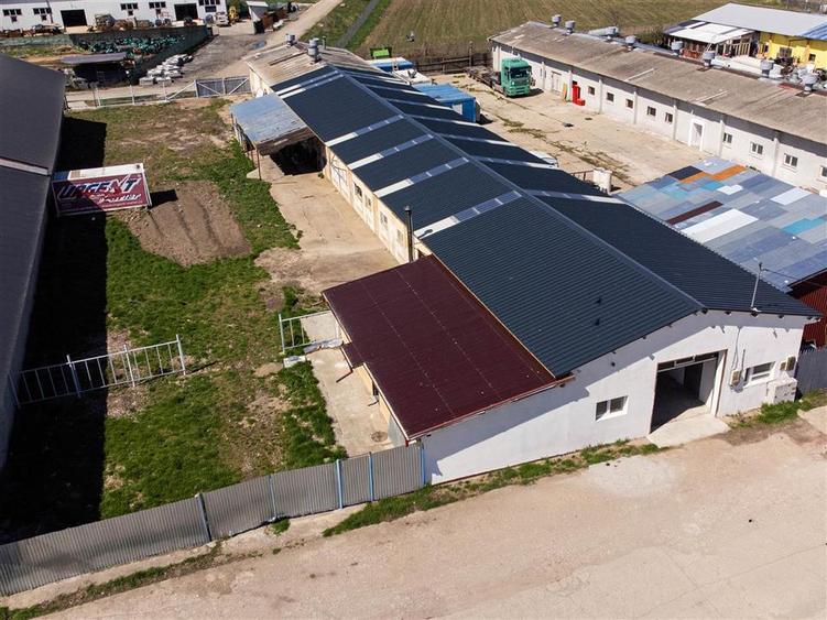 Spațiu industrial, de 800 mp, în Hălchiu