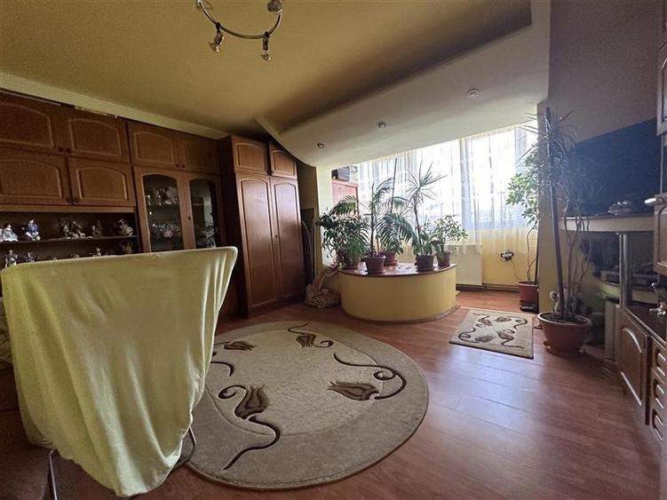 2 CAMERE, 60 MP UTILI, CENTRALA TERMICA, FABRIC! - 6