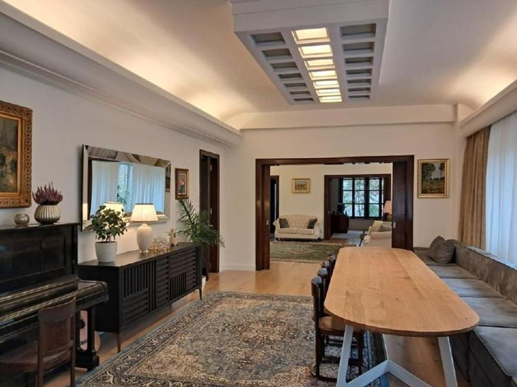 Vila Cotroceni, renovat, instalatii noi, curte - 3