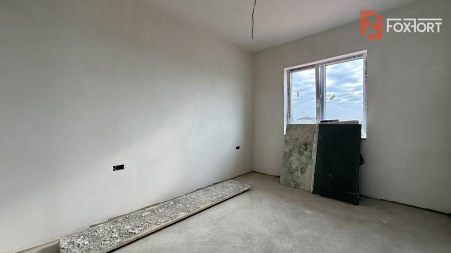 Duplex cu 5 camere de 128 mp utili si teren de 370 mp, zona Giarmata Vii - 9