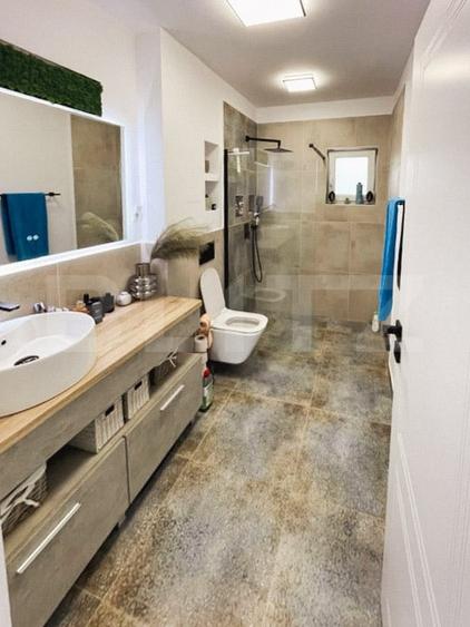 Casa ultra finisata - mobilata - piscina infinity - 8