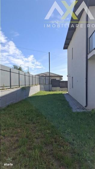 Casă cu 3 camere în Uricani