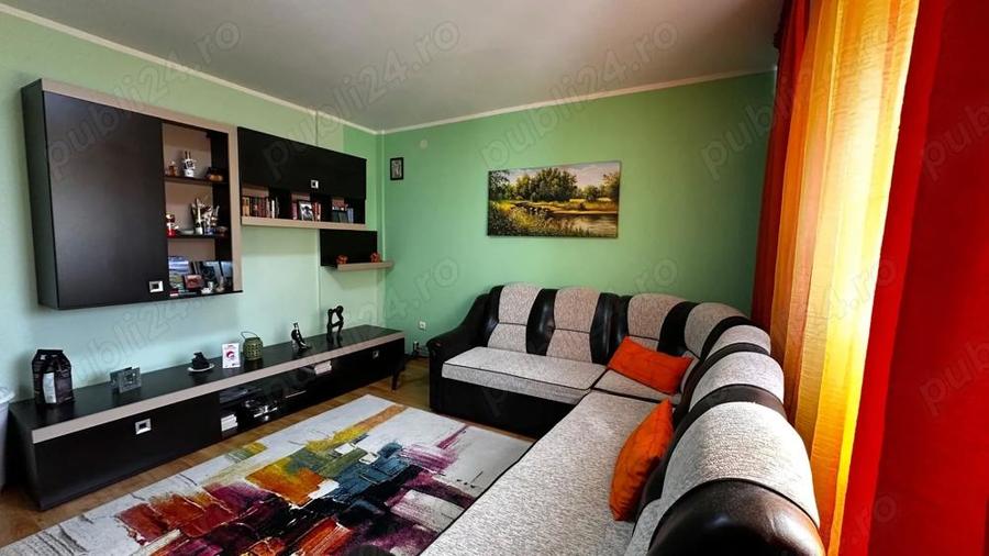 Casa de vanzare Duplex -curte proprie, ?iglina 3 - 11