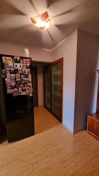 Apartament 2 camere decomandat - zona Orizont - 4
