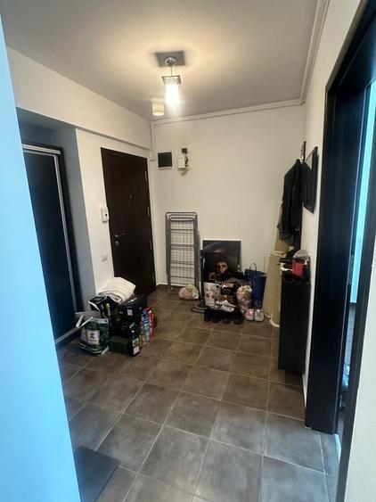 Apartament cu 2 camere în Păcii