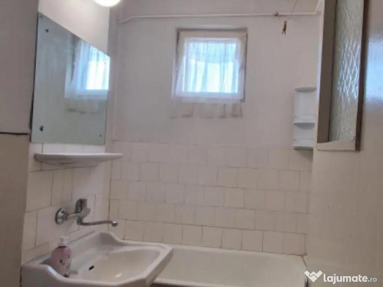 Apartament 2 camere de vanzare decomandat, 52 mp zo - 5