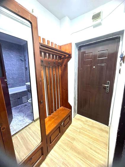 Garsoniera 26mp zona Unitatea Militara 32.500eur neg - 5