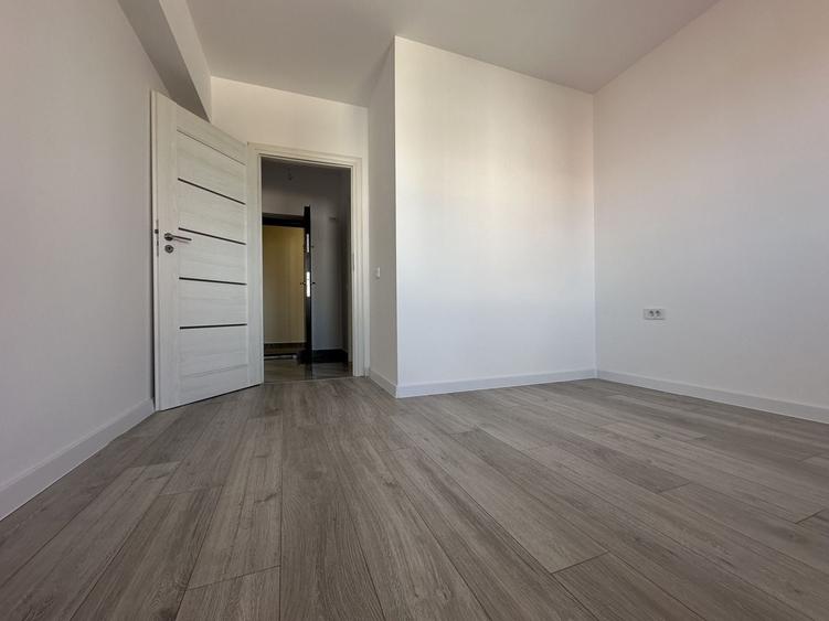 Apartamente Decomandate / Sector 6 - 3