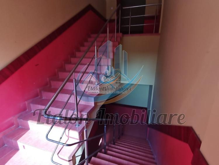 Ocazie unica! Restaurant 650 persoane, 8 camere, 3800mp teren - 9