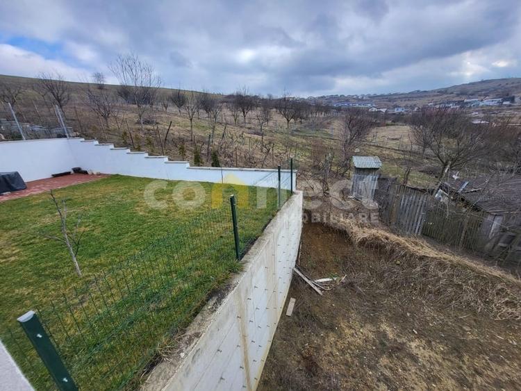 Casa individuala de vanzare | SU  113,7 mp | Teren 341 mp | Dezmir - 8