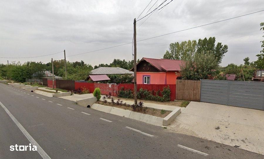 Casă cu 2 camere cu Teren 1423 Mp în Recea