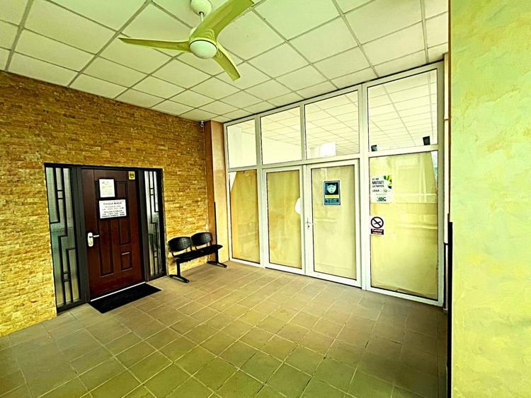 SPATIU COMERCIAL RENOVAT PRIMA INCHIRIERE IDEAL BIROURI - 4