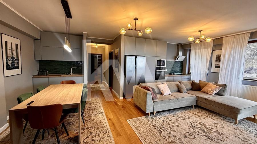 Apartament superb cu 4 camere deasupra orasului - 10