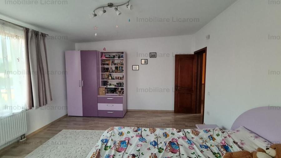 Duplex Sanpetru P+E,5 camere,teren 375 mp,260000 euro - 7