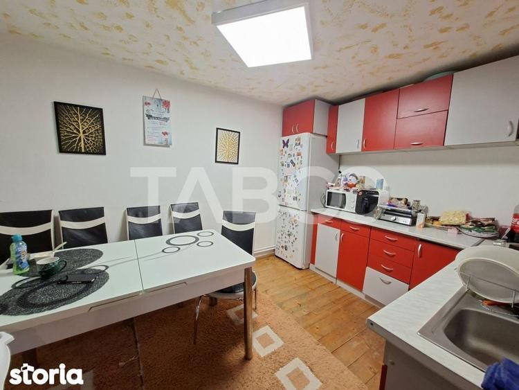 Casa cu 6 camere 720 mp teren in sat Bungard din judetul Sibiu - 12