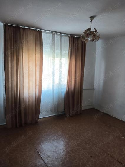 vanzare apartament 2 camere - 1