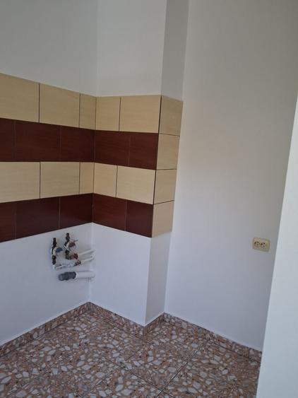 Garsoniera bloc 1980, Gorjului, Militari - 6