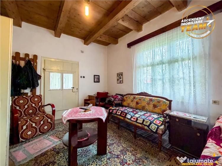 OFERTA REZERVATA!Casa cu farmec rustic teren privat de 3.3 - 12