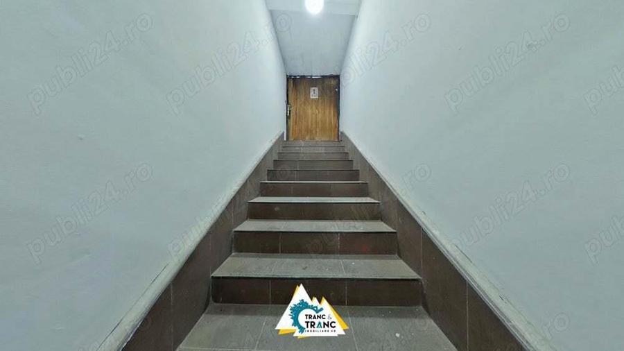 Spatiu comercial renovat in 2024 de 205 mp la Boul Rosu - 4