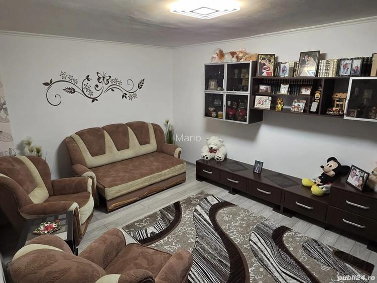 Apartament 2 camere confort 1 decomandat zona Rolast Apartament 2 camere confort 1 decomandat zona Rolast