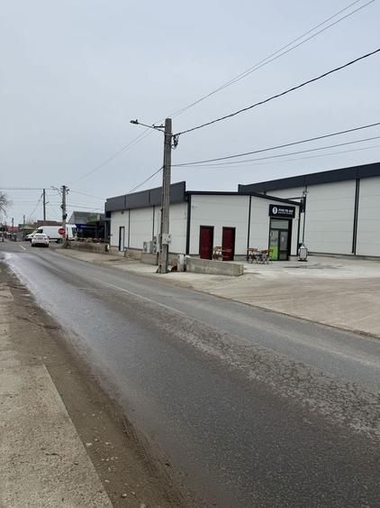 Cladire comerciala P+1 , deschidere DJ251 , exact in intersectie - 2