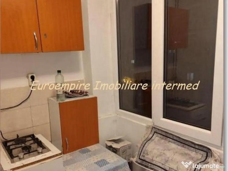 Apartament 2 camere decomandate zona KM 5 - 6