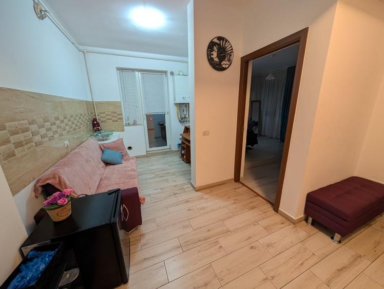 Apartament decomandat Bloc NOU - zona Milcov - 4