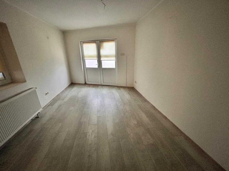 Spațiu comercial, de 106 mp, în Central
