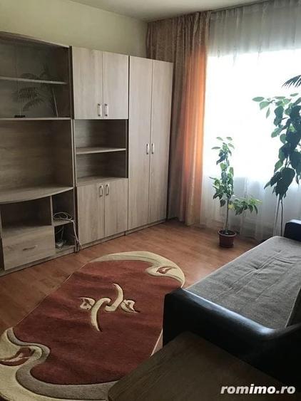 Garsonieră decomandată în Domenii
