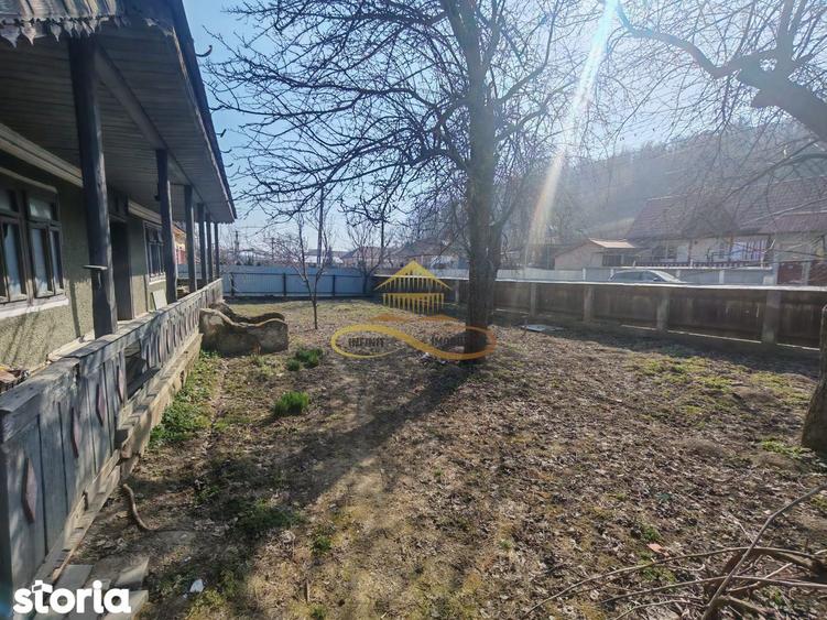 Casă cu 2 camere cu Canalizare în Parava