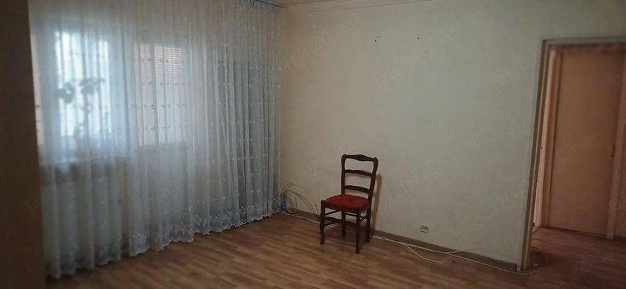 Vand apartament 2 camere Mizil - 3