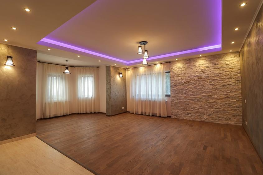 Casă individuală cu 3 camere cu Canalizare în Piatra Arsă