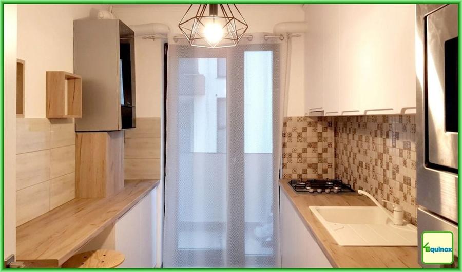 Apartament cu 3 camere decomandat în Albert